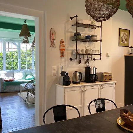 Hébergement de vacances Maison En Bord De *
